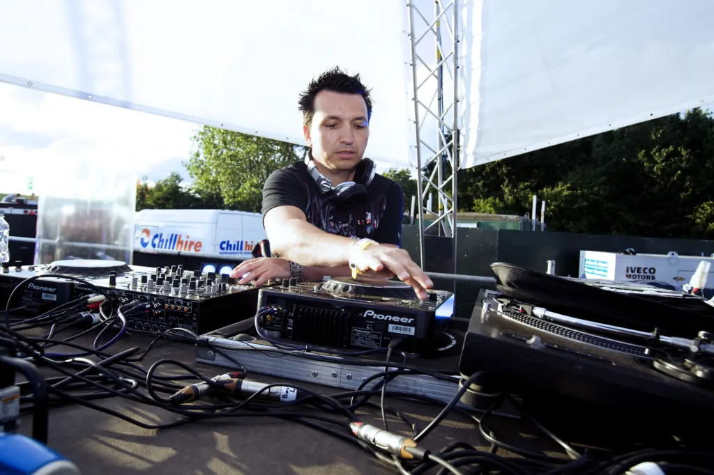 DJ set at Global Gathering 2009
